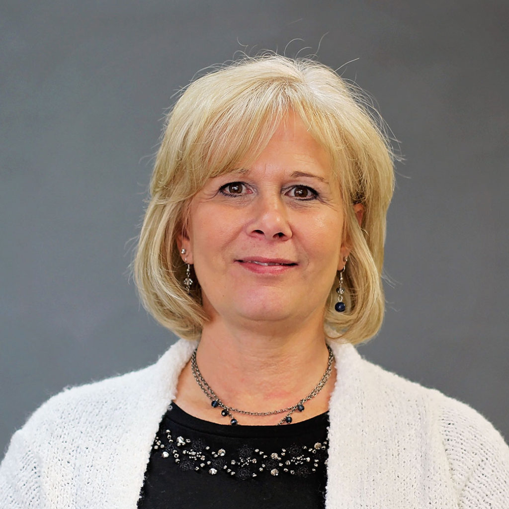 Cindy Catherine, Office Manager